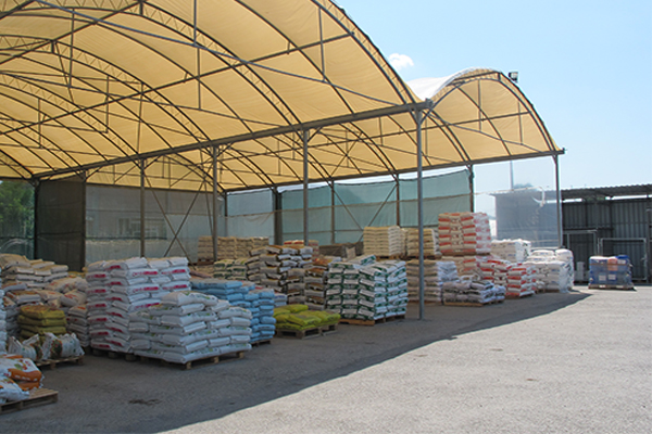 Negozio- Tutto per l'gricoltura- Flora Toscana